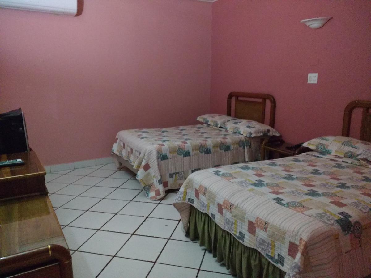 Apartahotel Miramar San Andres  Exterior photo